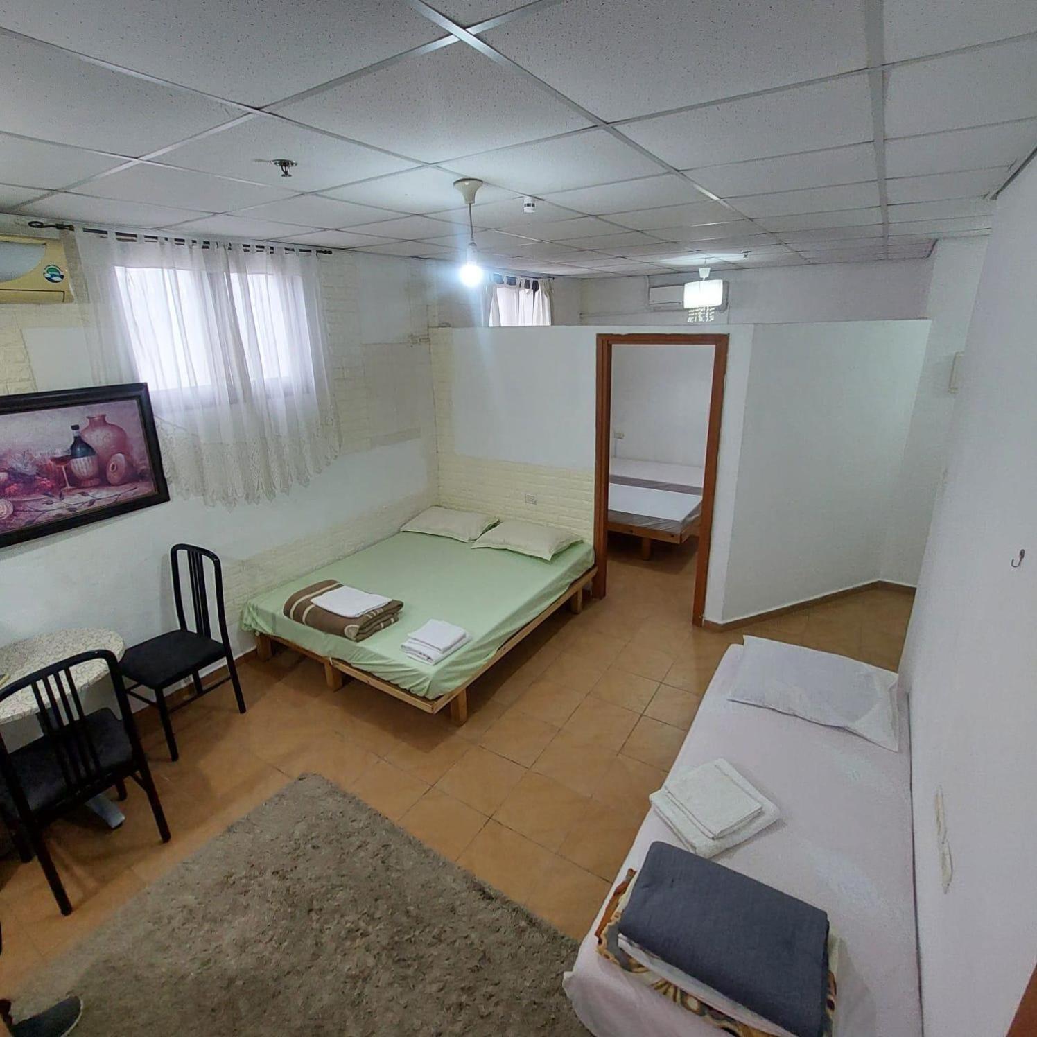 Star Guest- House Otel Or Yehuda Dış mekan fotoğraf
