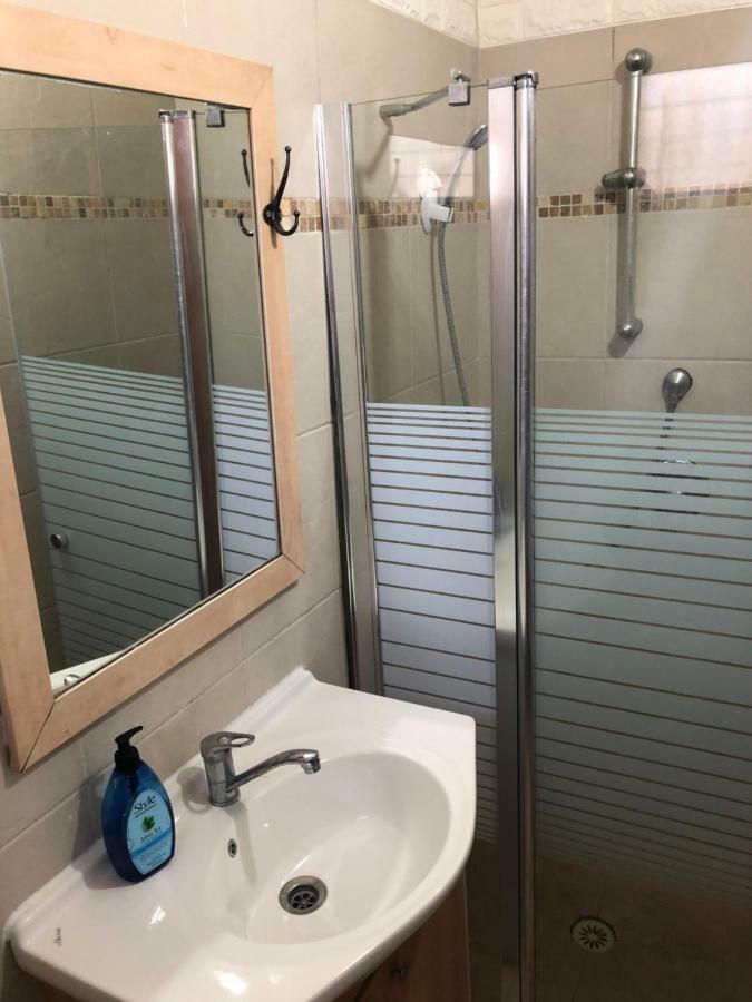 Star Guest- House Otel Or Yehuda Dış mekan fotoğraf